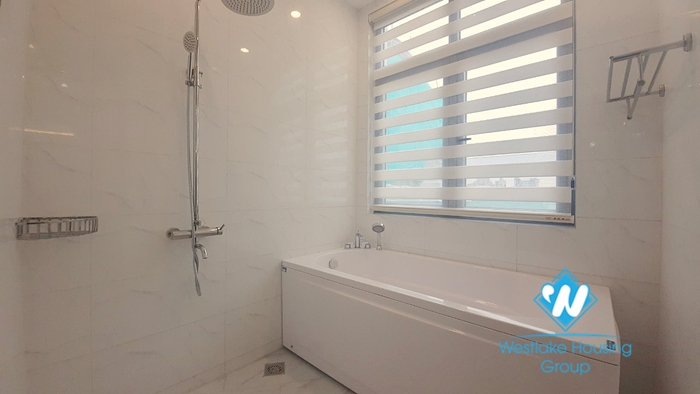 Quality new house for rent in Vinhome Harmony Long Bien