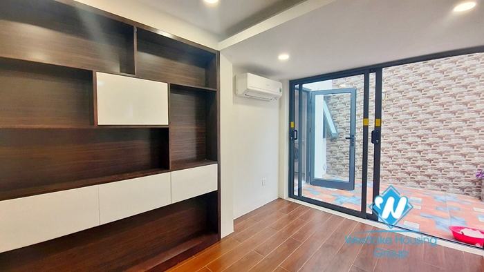 Quality new house for rent in Vinhome Harmony Long Bien