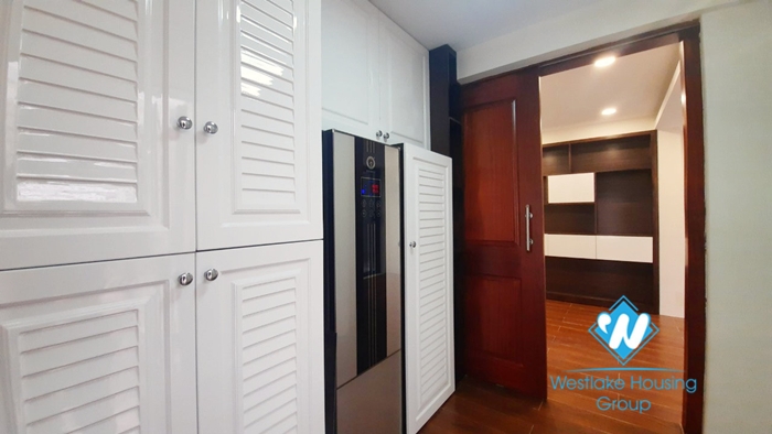 Quality new house for rent in Vinhome Harmony Long Bien