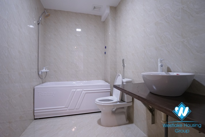 An Spacious apartment  for lease in Linh Lang street