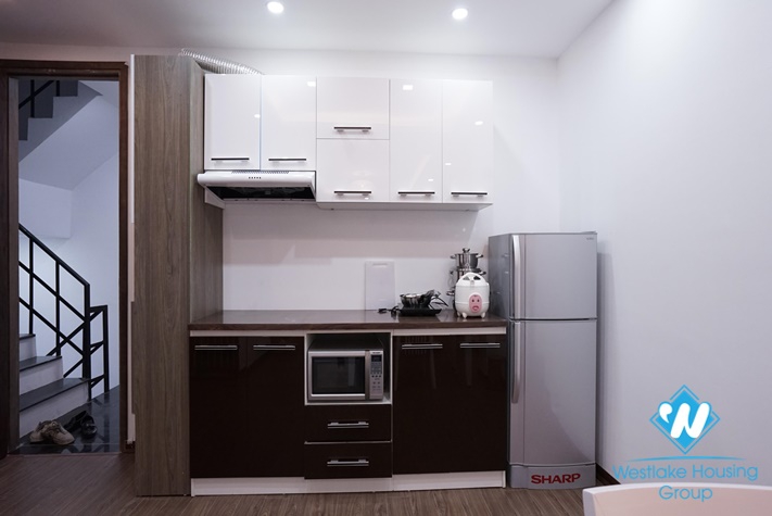 An Spacious apartment  for lease in Linh Lang street