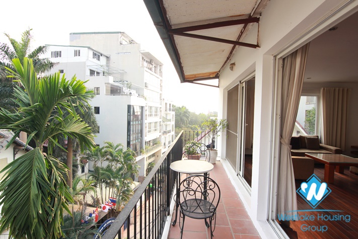 A bright spacious 2 bedroom apartment  for rent in Tay Ho
