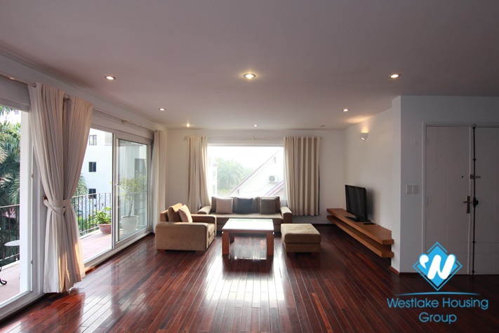 A bright spacious 2 bedroom apartment  for rent in Tay Ho