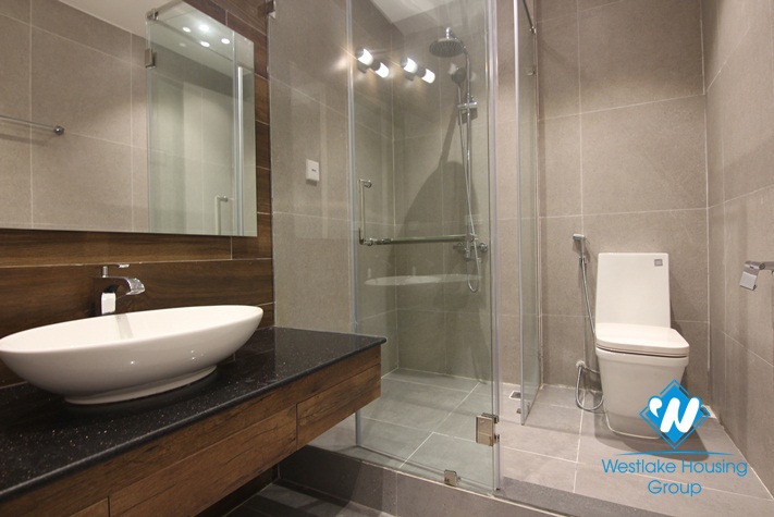 Flashy and luxury duplex with 4 bedroom for rent in Ha Noi Aqua Central, Yen Phu, Hoan Kiem