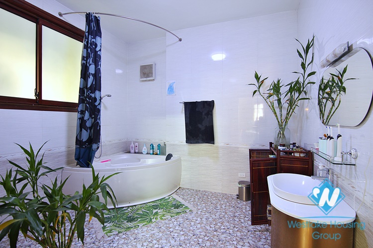 New and nice house with 3 bedrooms for rent in Tay Ho, Ha Noi