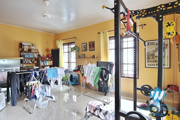 New and nice house with 3 bedrooms for rent in Tay Ho, Ha Noi