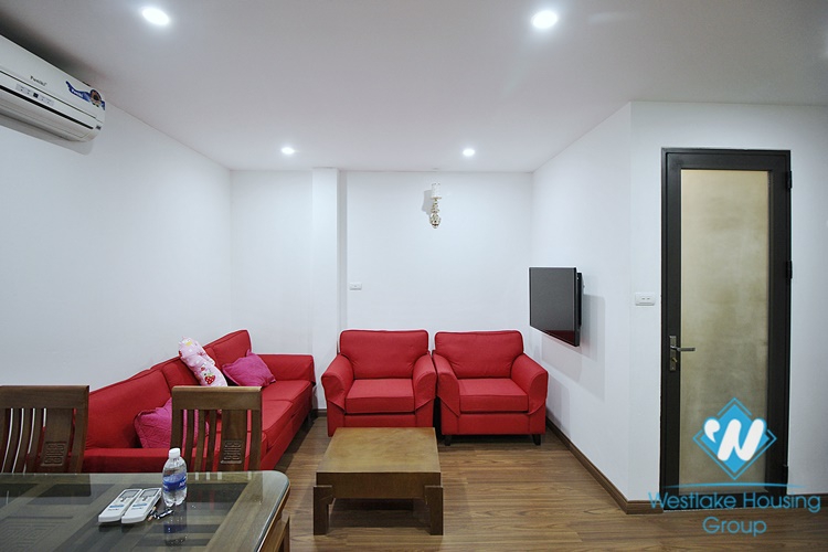 A furnished one bedroom apartment for rent in Tu Hoa st, Tay Ho