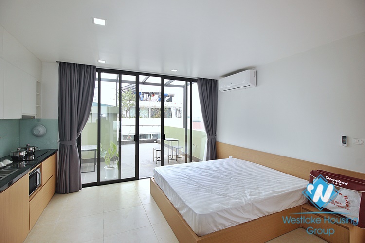 Renovated studio with huge balcony for rent in Xuan Dieu, Tay Ho