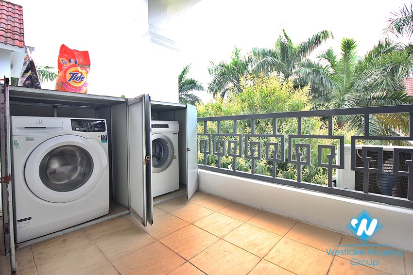 A bright and spacious 3 bedroom villa in Ciputra for rent 