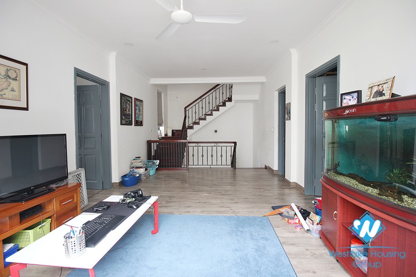 A bright and spacious 3 bedroom villa in Ciputra for rent 