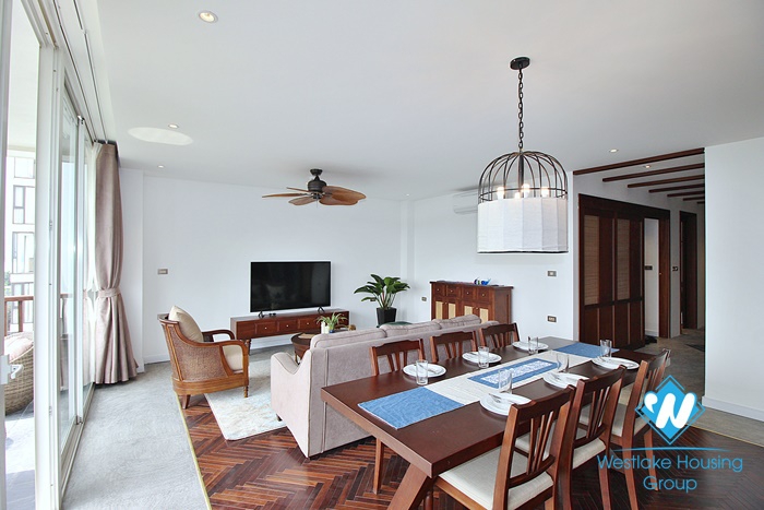 Gorgeous 3 bedroom apartment with lake view in Dang thai mai, Tay ho, Ha noi