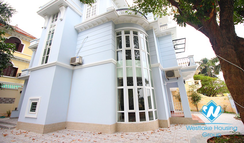 A gorgeous five bedroom house with nice outdoor space in Ciputra for rent