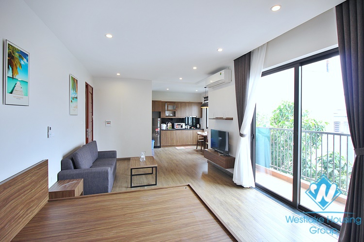 A brand new and bright studio for rent in Dang Thai Mai st, Tay Ho, Ha Noi
