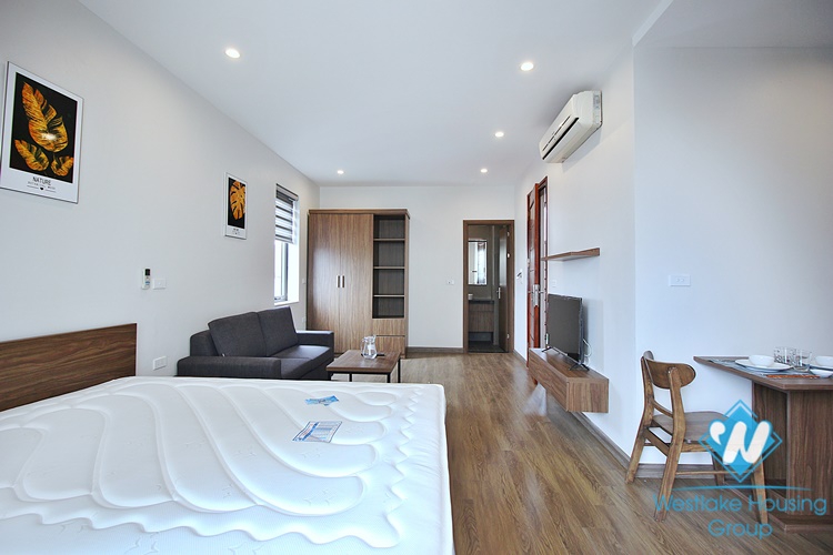 A newly studio for rent in Dang Thai Mai street, Tay Ho