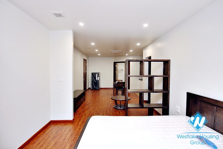 Bright studio for rent on Dang Thai Mai, Tay Ho