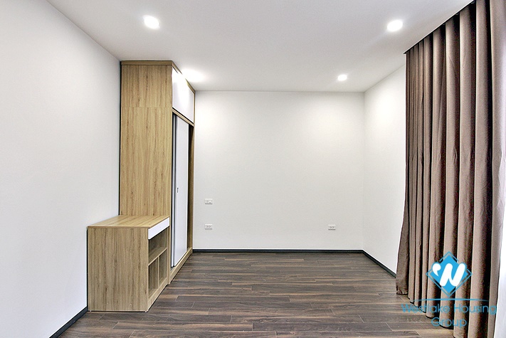 Modern two bedroom apartment for rent on Tu Hoa street