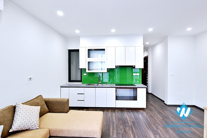 Modern two bedroom apartment for rent on Tu Hoa street