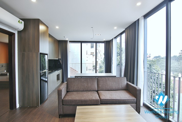 An elegant 2 bedroom apartment with amazing view from glass windows surounding for rent on To Ngoc Van 