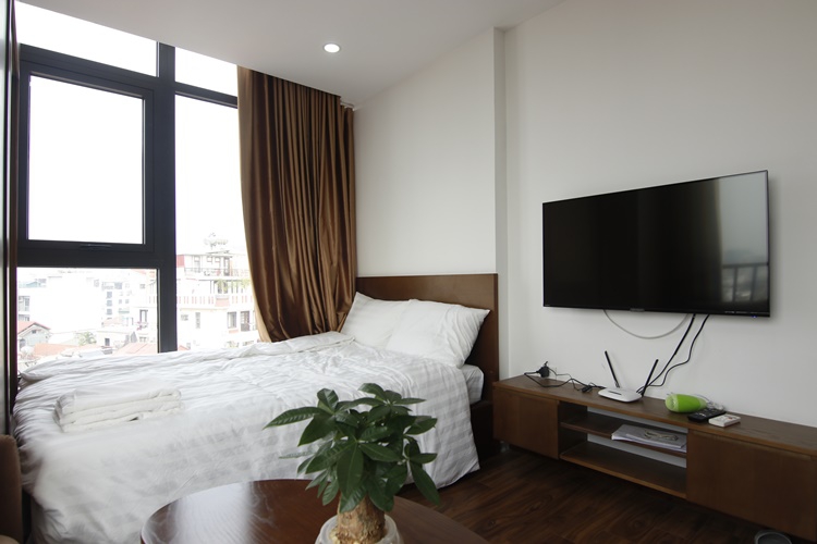 Brand new studio for rent in Dao Tan street, Ba Dinh