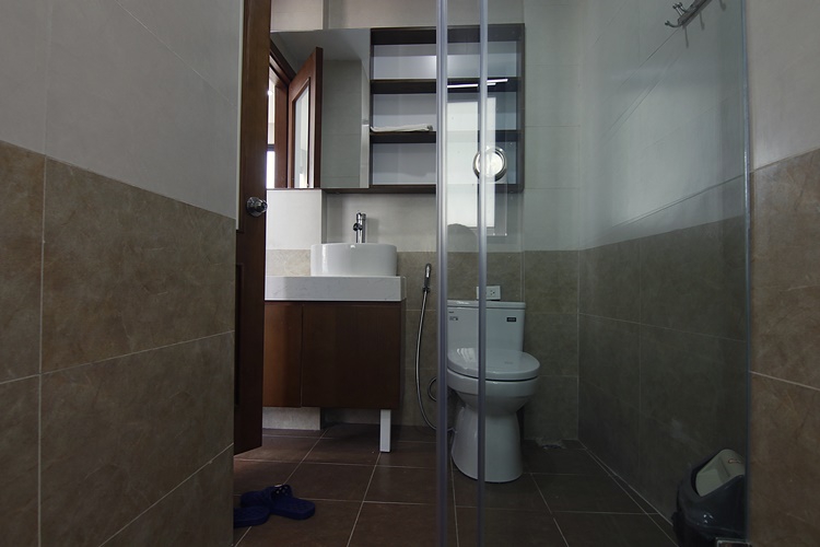 Brand new studio for rent in Dao Tan street, Ba Dinh