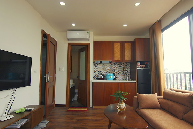 Brand new studio for rent in Dao Tan street, Ba Dinh