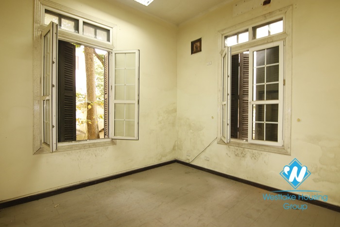 A huge villa for office rental in the central of Hanoi 