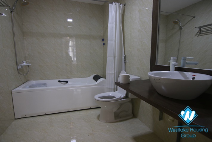 A beautiful  spacious one bedroom apartment for rent in Ling Lang