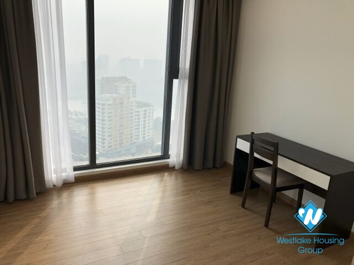 Newly 4 bedroom apartment for rent in Metropolis, Ba dinh, Hanoi