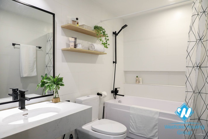 A Brandnew Modern Good Quality one bedroom apartment for rent in Ba Dinh