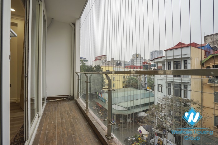A brand new and beautiful 1 bedroom apartment for rent in Ba dinh, Hanoi