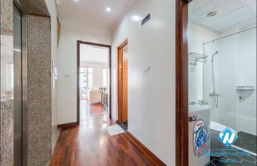 1 nice bedroom apartment for rent in Hoan Kiem district,