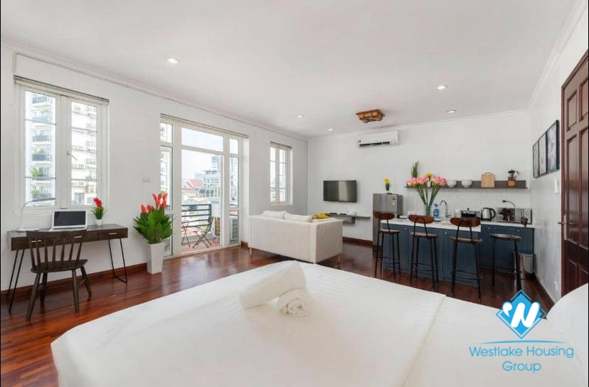 1 nice bedroom apartment for rent in Hoan Kiem district,