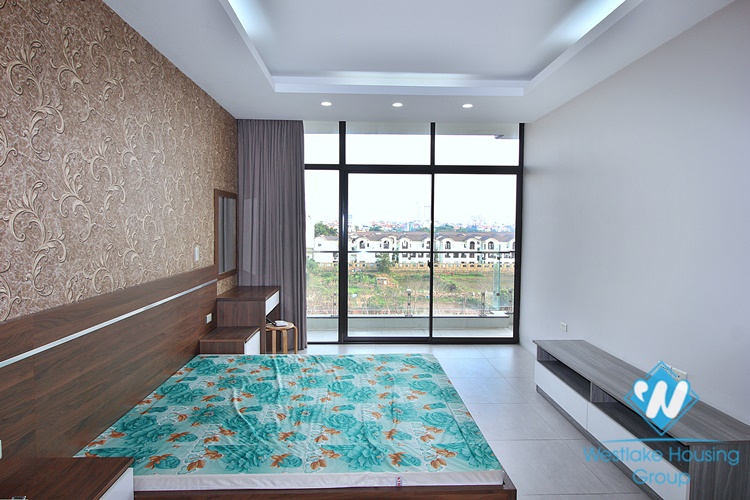 High floor 2 bedrooms apartment for rent in Trinh Cong Son, Tay Ho