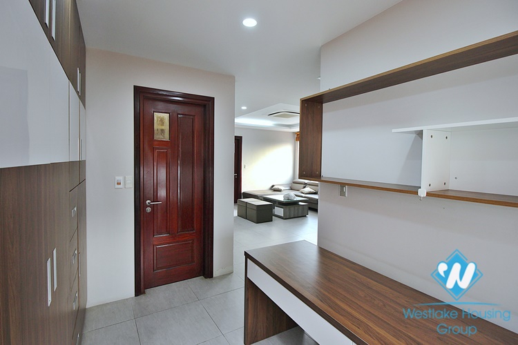 High floor 2 bedrooms apartment for rent in Trinh Cong Son, Tay Ho
