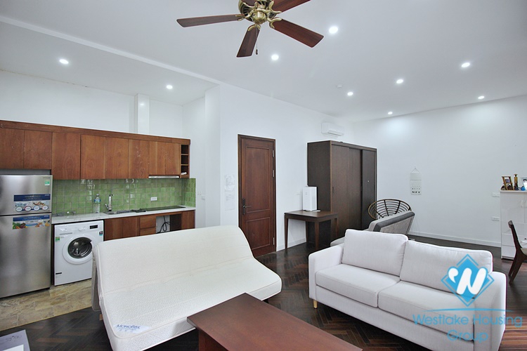 One bedroom with big yard for rent in Tay Ho area