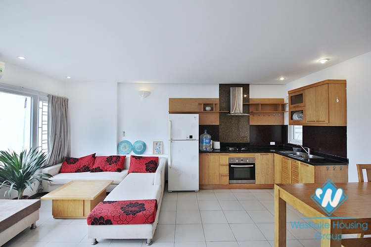 Lake view 02 bedrooms apartment in Au Co st, Tay Ho, Hanoi 