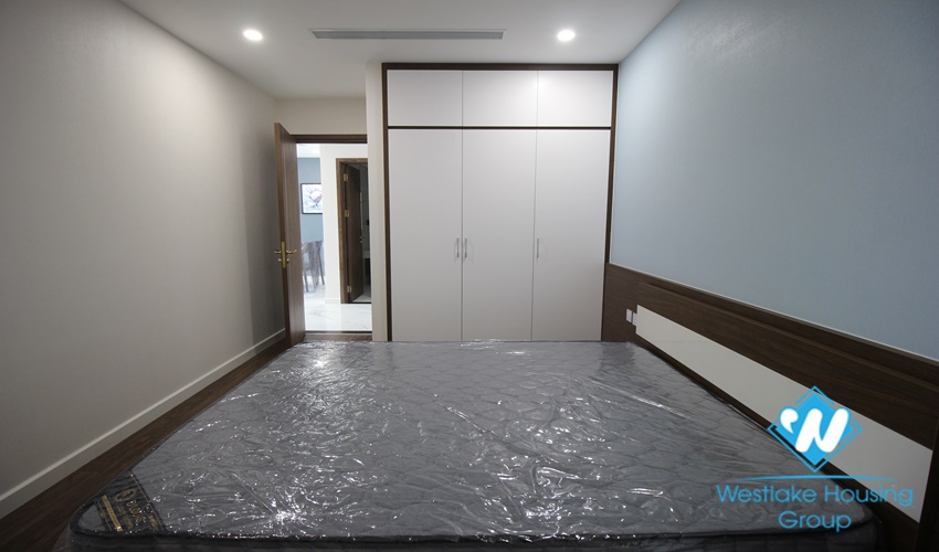 A brand new 03 bedroom apartment for rent in Sunshine city building, Tay Ho