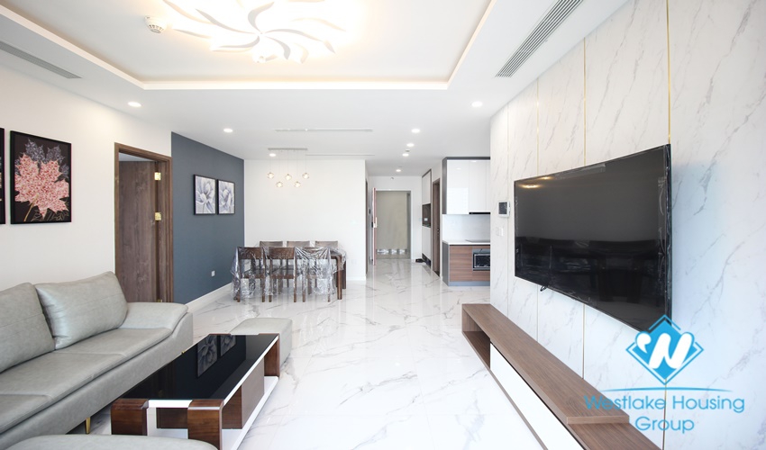 A brand new 03 bedroom apartment for rent in Sunshine city building, Tay Ho