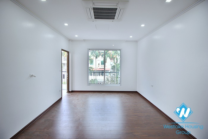 Brand new house for office, shops... in Dang thai mai, Tay ho, Hanoi