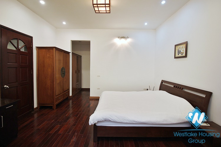 Serviced apartment with backyard for rent in Xuan Dieu street, Tay Ho