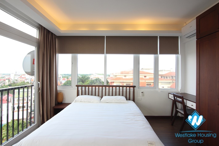Lake view 01 bedrooms apartment with stunning view for leasing  in Tay Ho area