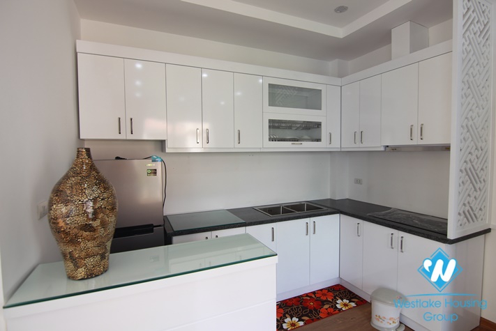  A new Beautiful studio for rent in Xuan Dieu, Tay Ho