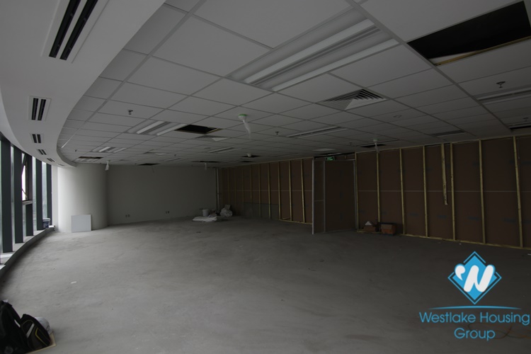 A luxury office for rent in FLC building, Cau Giay street, Cau Giay district