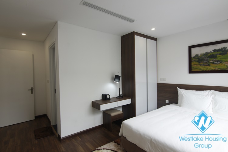 A newly three bedrooms apartment for rent in Hao Nam street, Dong Da district