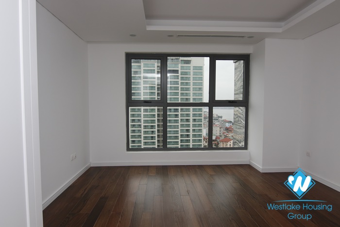 A brand new 2 bedroom apartment for rent in De leroi soleil Xuan dieu, Tay ho