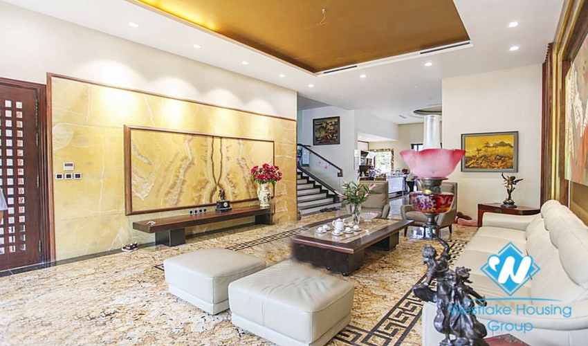 Five Star villa in Ciputra - A masterpice with high quality furniture villa 