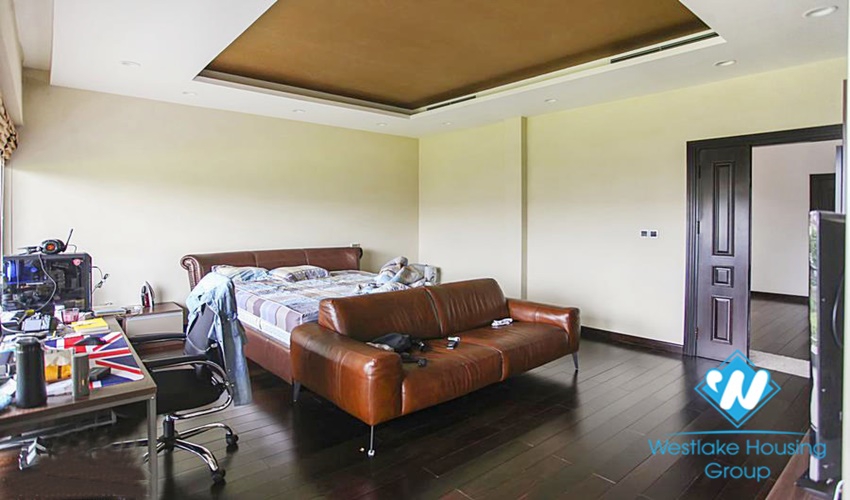 Five Star villa in Ciputra - A masterpice with high quality furniture villa 