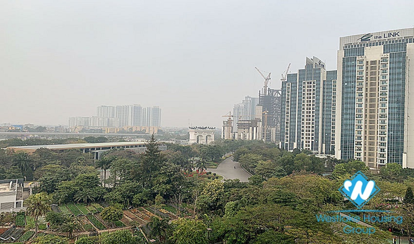 An elegant and stylish 4 bedroom apartment for rent in Ciputra E Tower