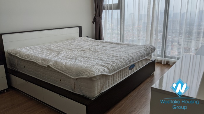 Newly and modern 2 bedroom apartment for rent in Metropolis, Ba dinh, Hanoi