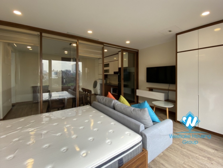 Two bedroom apartment for rent in Ba Mau lake
